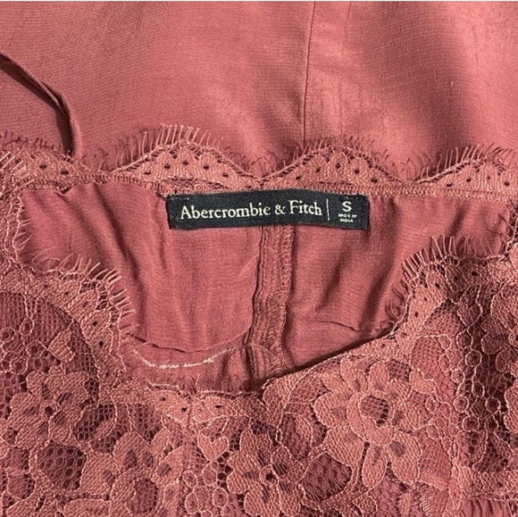 ABERCROMBIE & FITCH Floyd Lace Trimmed Camisole - Picture 5 of 8